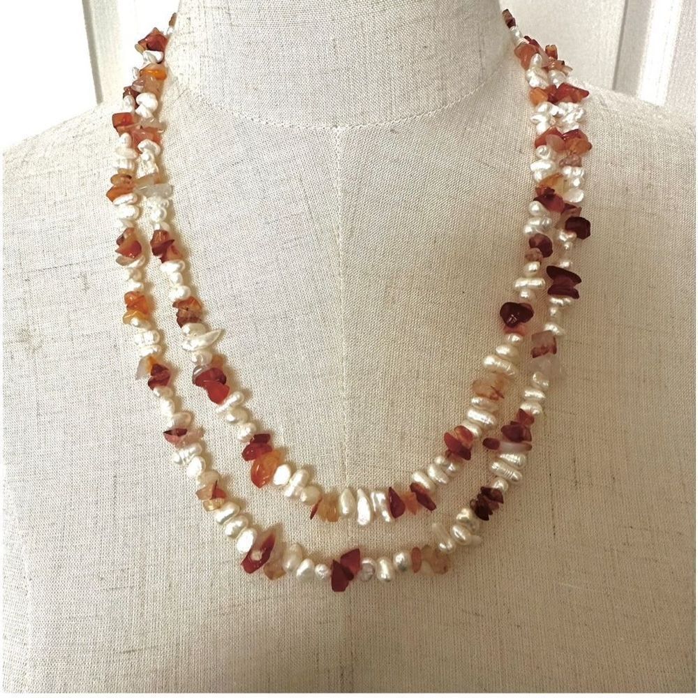 Freshwater pearl and carnelian chip long necklace